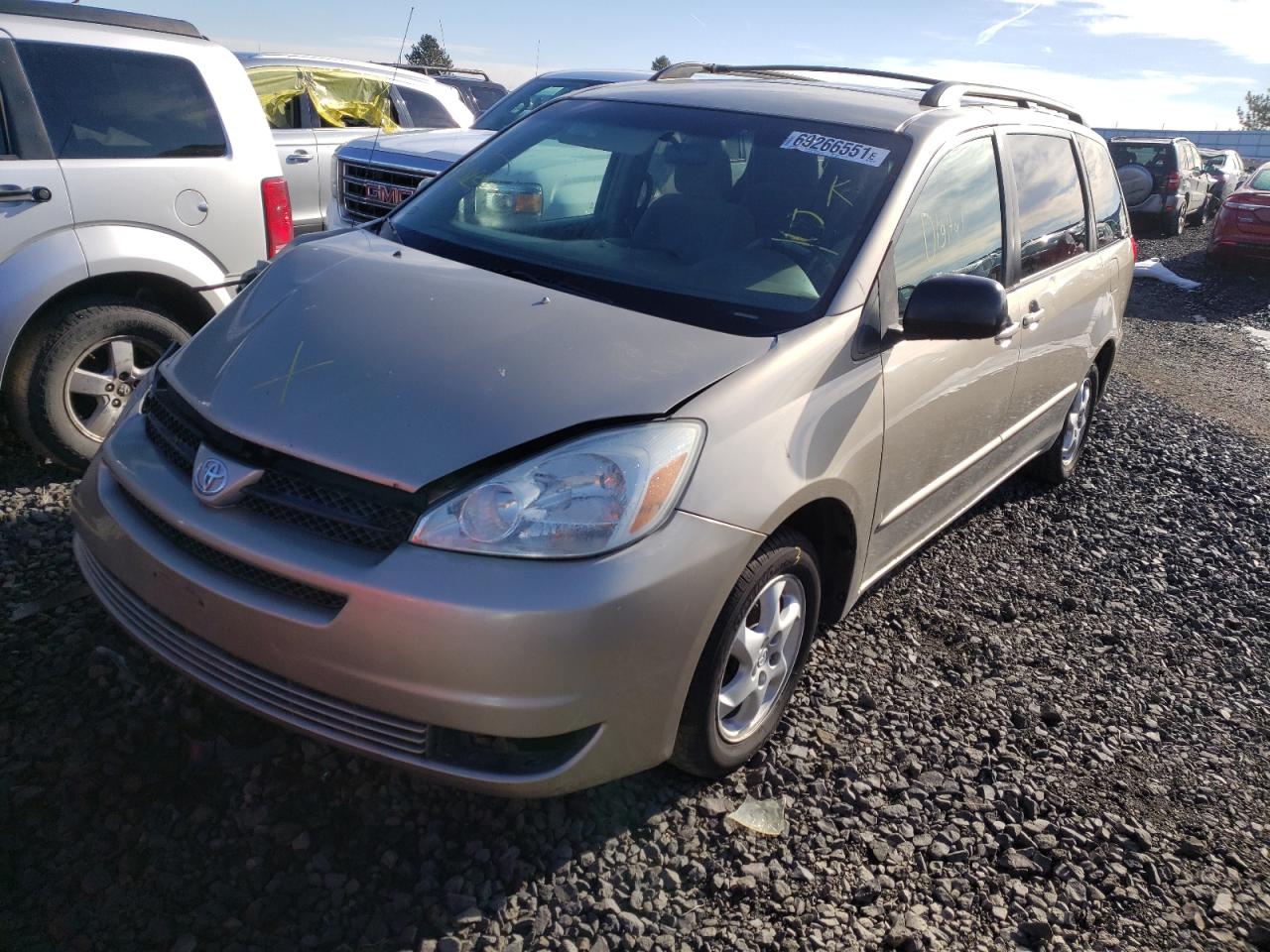 Photo 2 from auction – 2004 TOYOTA SIENNA CE with VIN 5TDZA23C94S026931