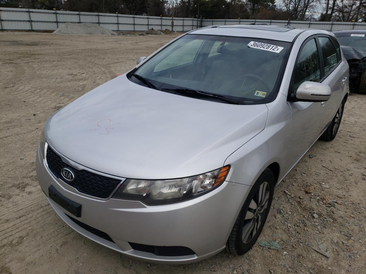 Photo 2 from auction – 2013 KIA FORTE EX with VIN KNAFU5A22D5692988