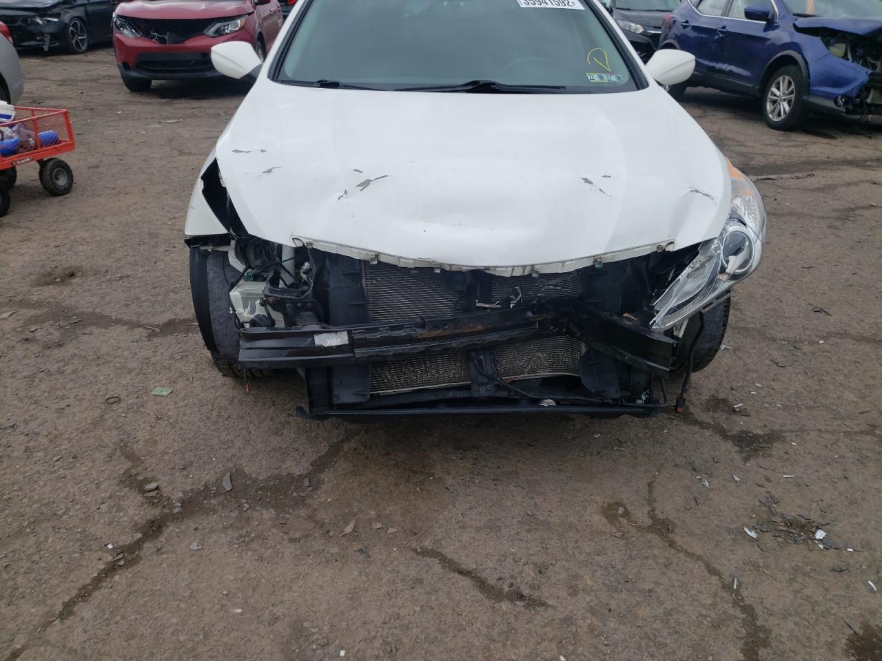 Photo 9 from auction – 2012 HYUNDAI SONATA SE with VIN 5NPEC4AC8CH329453