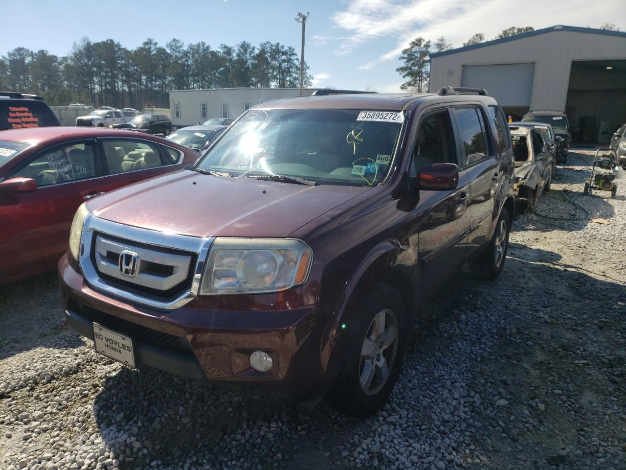 Photo 2 from auction – 2011 HONDA PILOT EXL with VIN 5FNYF3H56BB012368