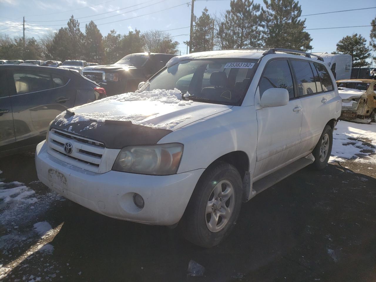Photo 2 from auction – 2005 TOYOTA HIGHLANDER with VIN JTEGD21A350119766