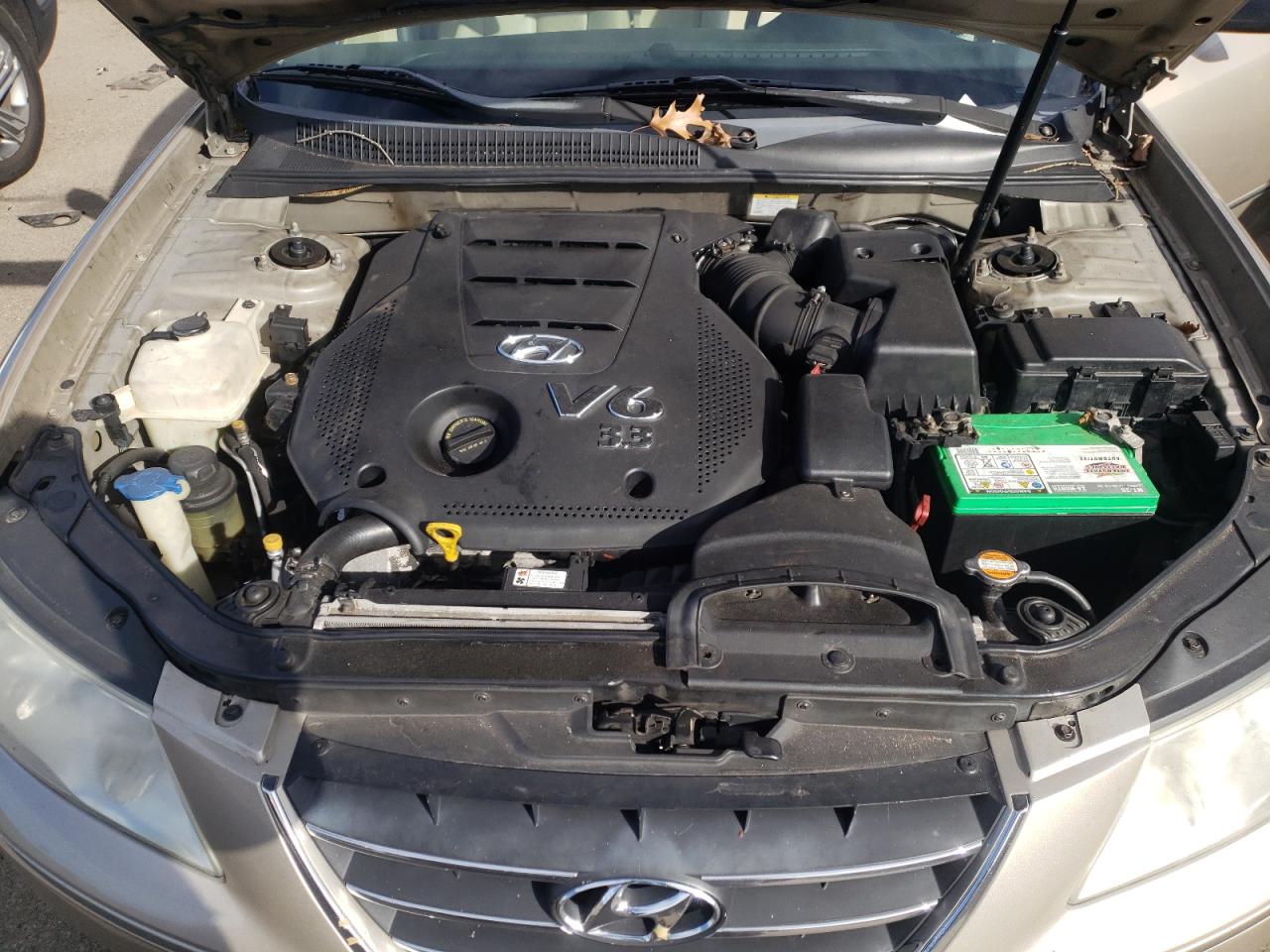 Photo 7 from auction – 2009 HYUNDAI SONATA SE with VIN 5NPEU46F99H430610