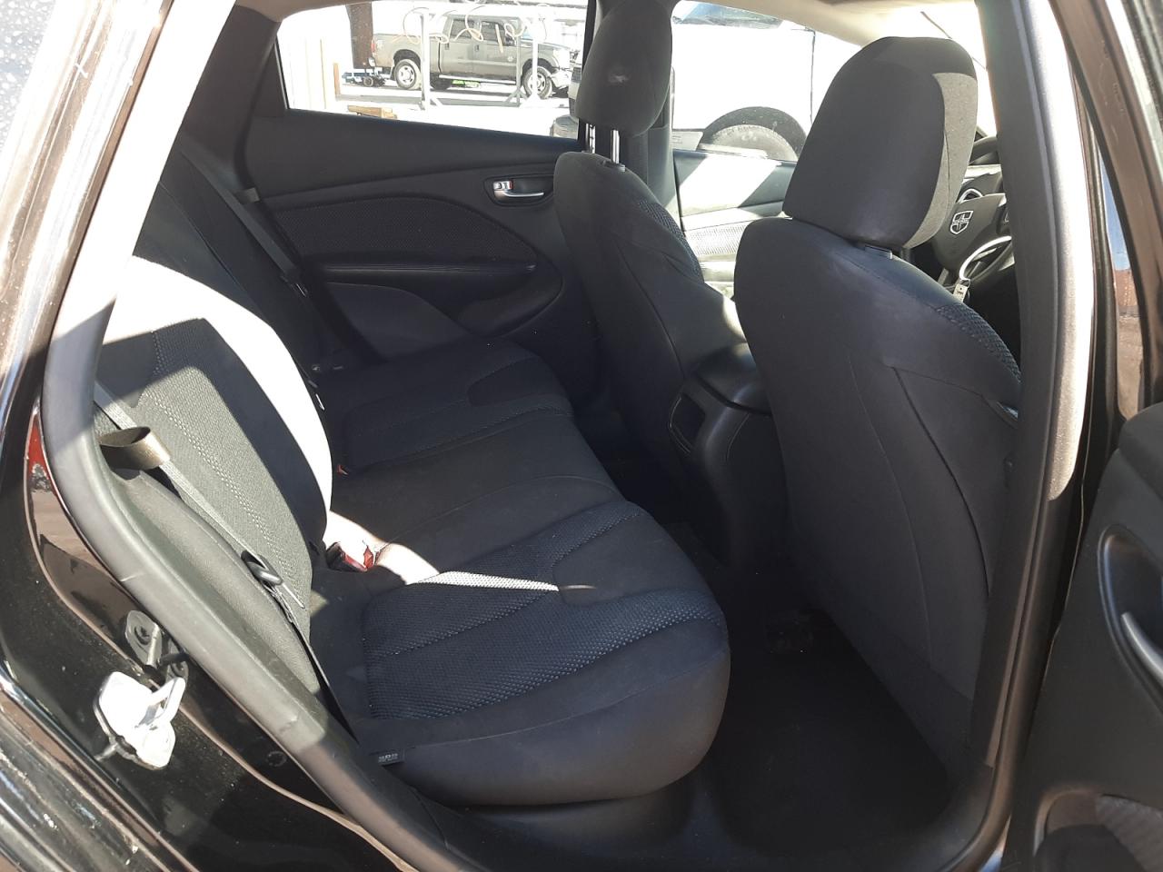Photo 6 from auction – 2016 DODGE DART SXT S with VIN 1C3CDFFA3GD820875