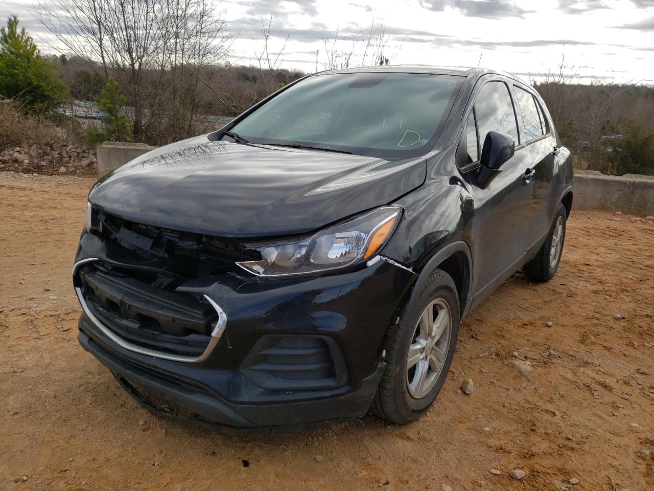 Photo 2 from auction – 2020 CHEVROLET TRAX LS with VIN KL7CJKSB8LB064233