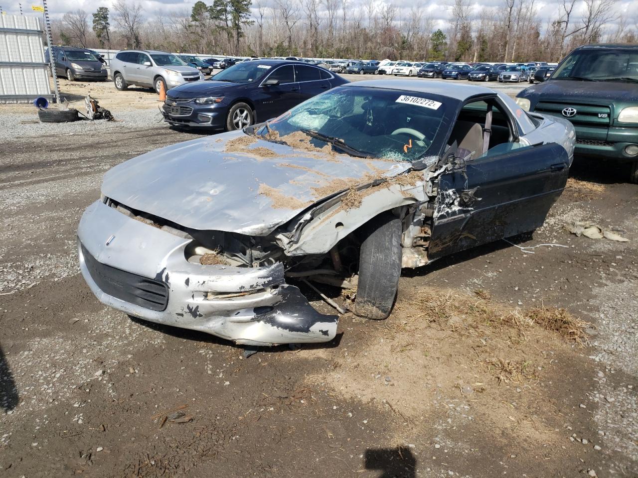 Photo 9 from auction – 2000 CHEVROLET CAMARO with VIN 2G1FP22K5Y2146283