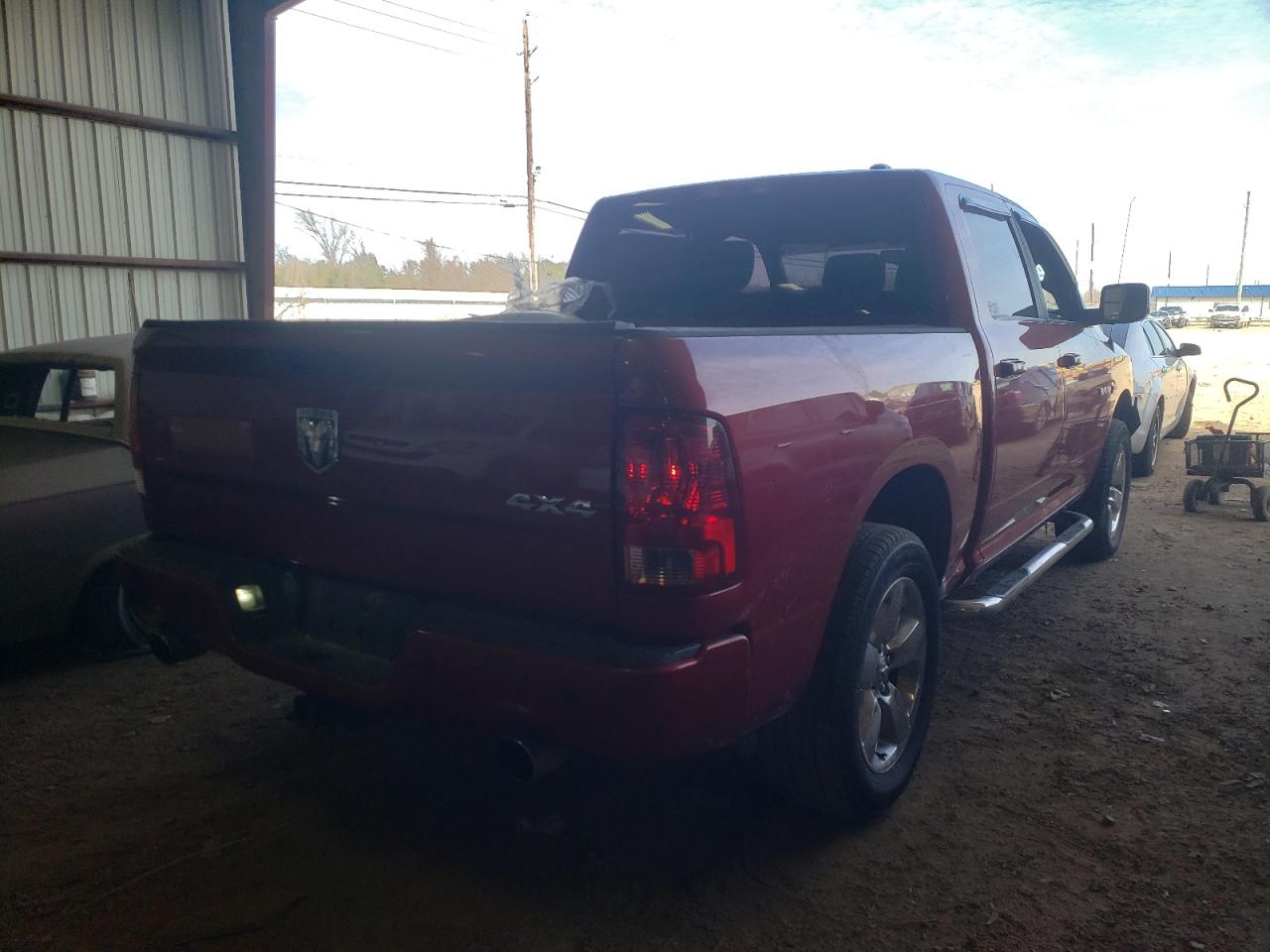 Photo 4 from auction – 2010 DODGE RAM 1500 with VIN 1D7RV1CTXAS221377