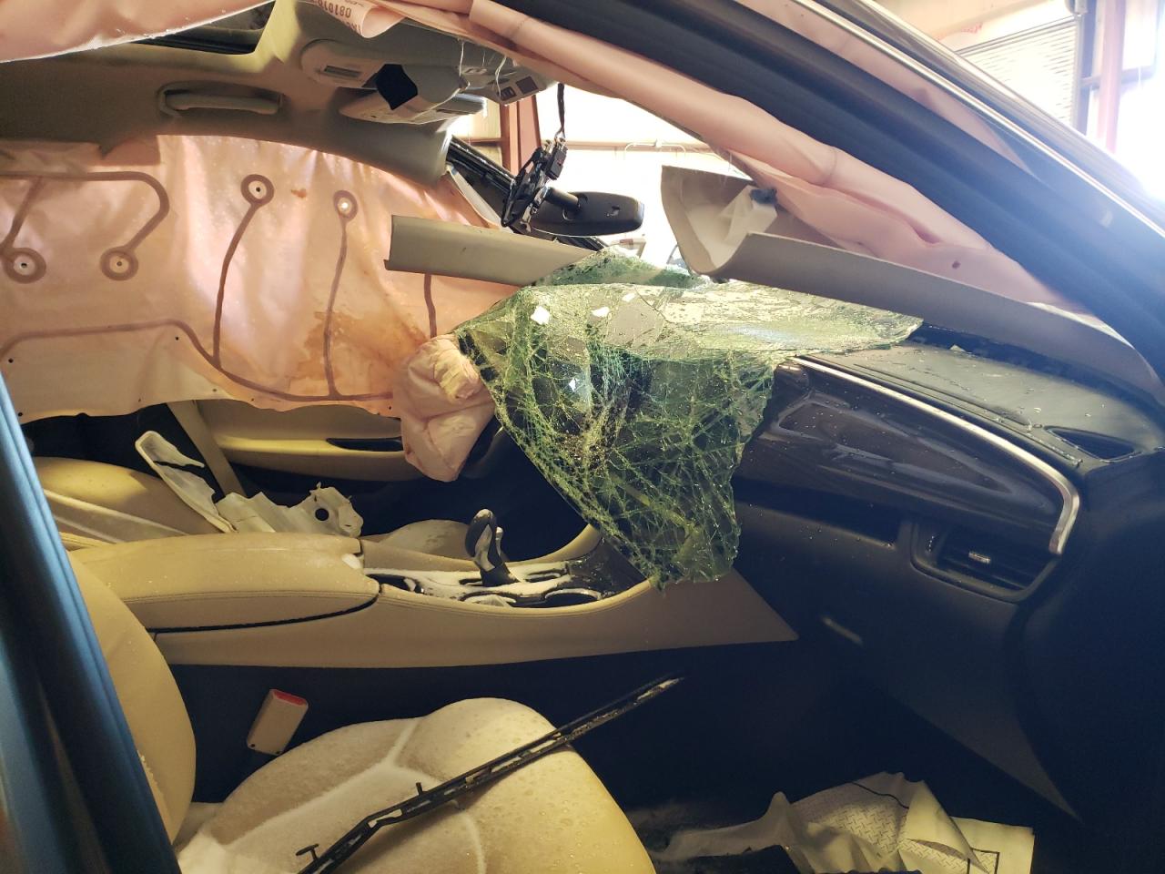 Photo 5 from auction – 2019 BUICK ENVISION E with VIN LRBFX2SA3KD098426