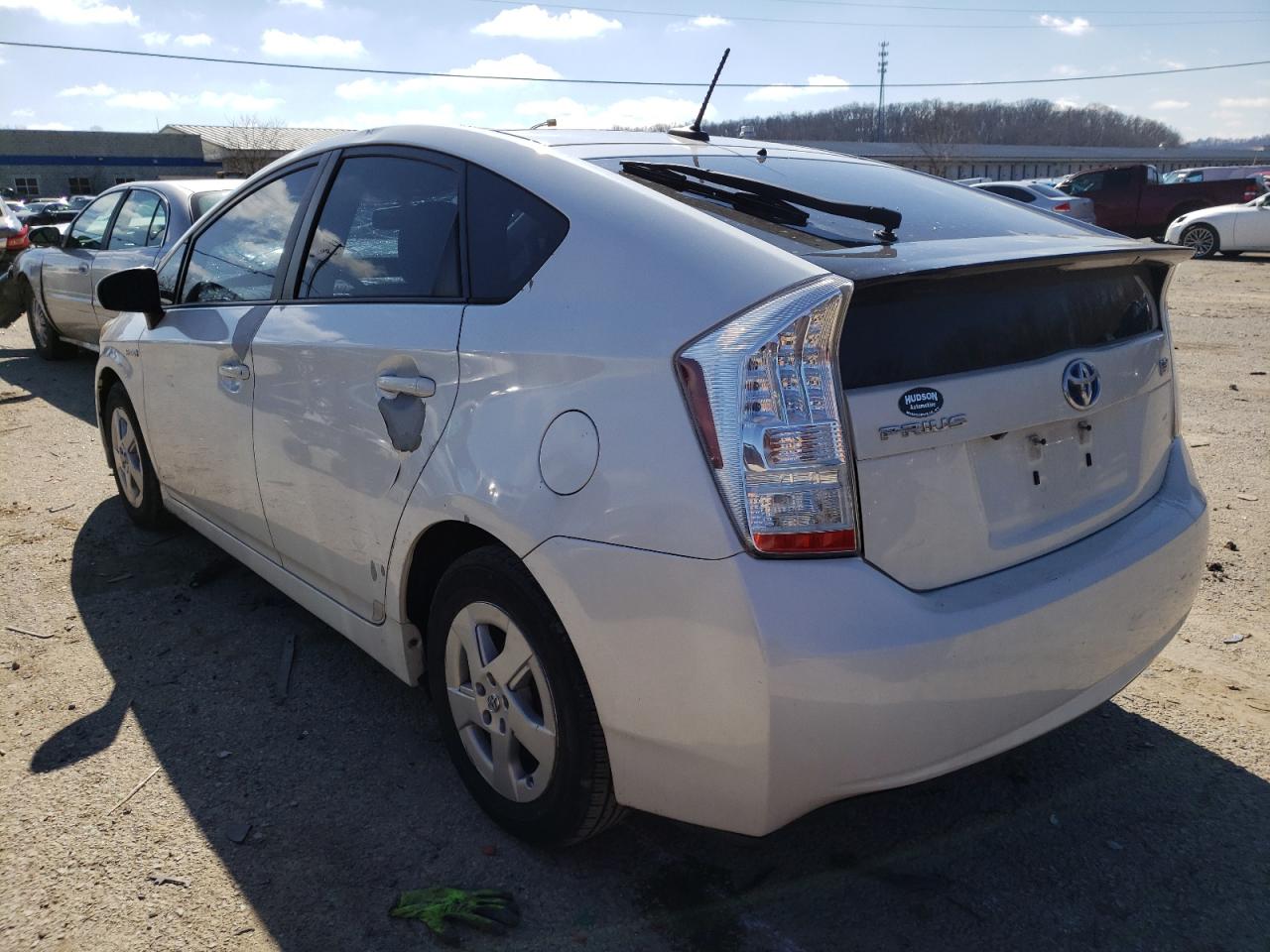 Photo 3 from auction – 2010 TOYOTA PRIUS with VIN JTDKN3DU2A0126984