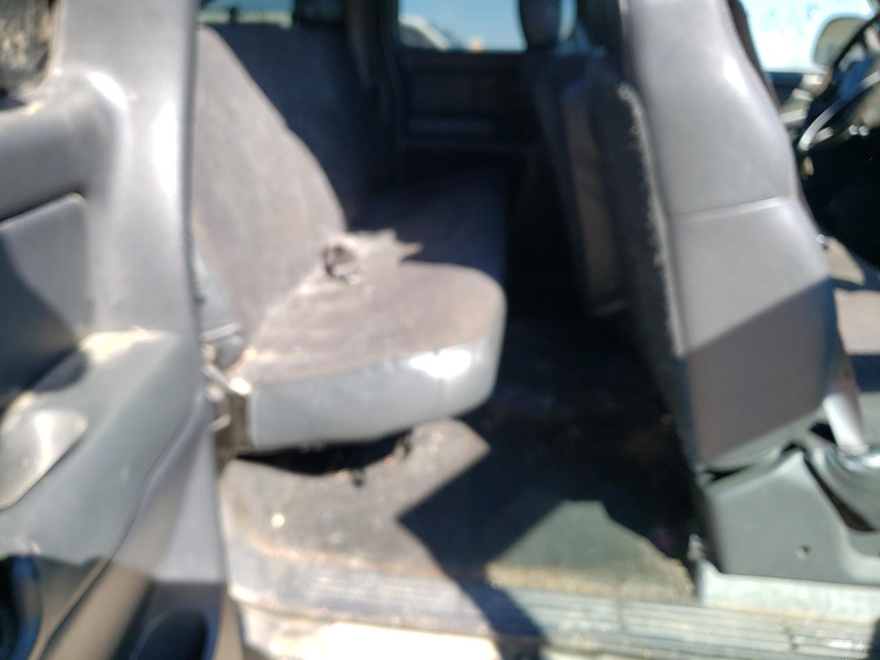 Photo 6 from auction – 2001 CHEVROLET SILVERADO with VIN 2GCEC19W411338579