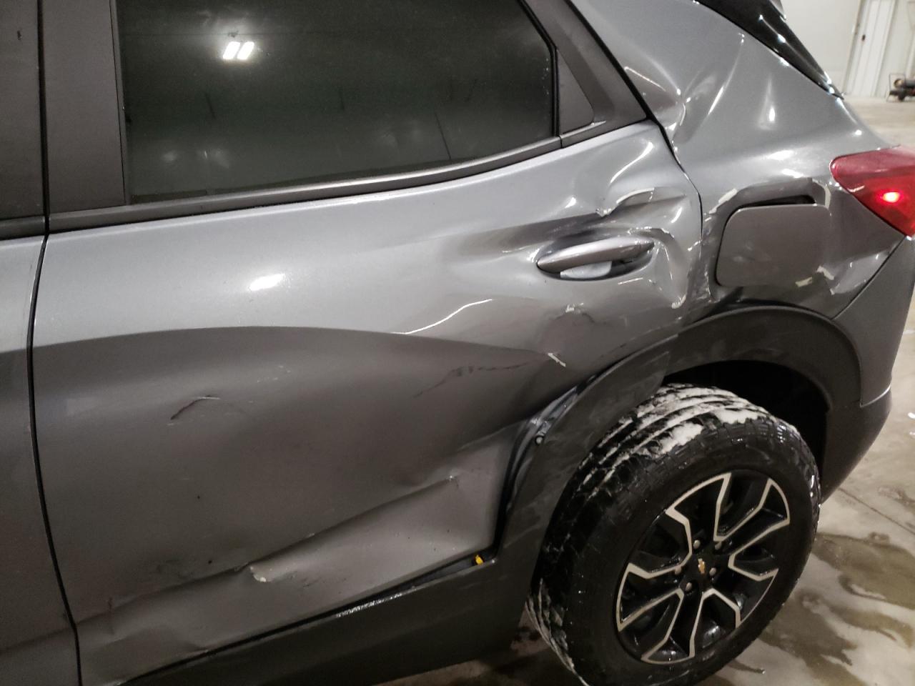 Photo 9 from auction – 2021 CHEVROLET TRAILBLAZE with VIN KL79MSSL5MB015213
