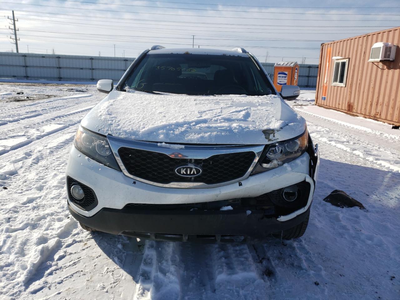 Photo 9 from auction – 2013 KIA SORENTO LX with VIN 5XYKT4A63DG408664