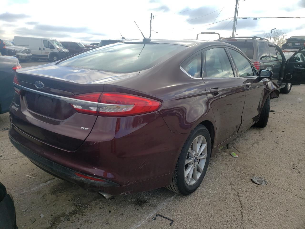 Photo 4 from auction – 2017 FORD FUSION SE with VIN 3FA6P0H75HR156835