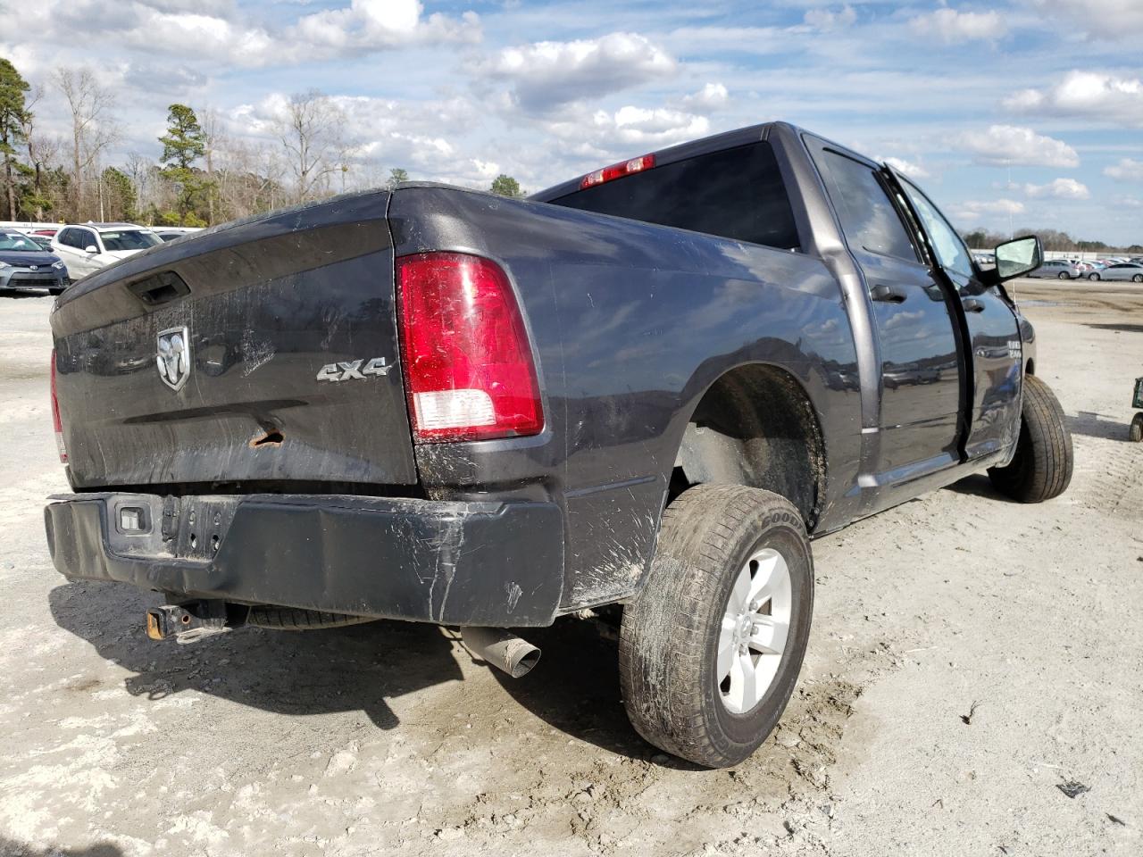 Photo 4 from auction – 2020 DODGE 1500 with VIN 3C6RR7KG7LG134429