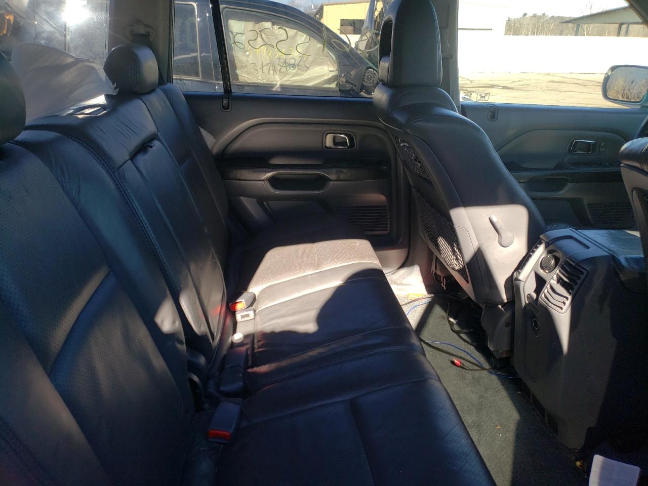 Photo 6 from auction – 2003 HONDA PILOT EXL with VIN 2HKYF18733H586368