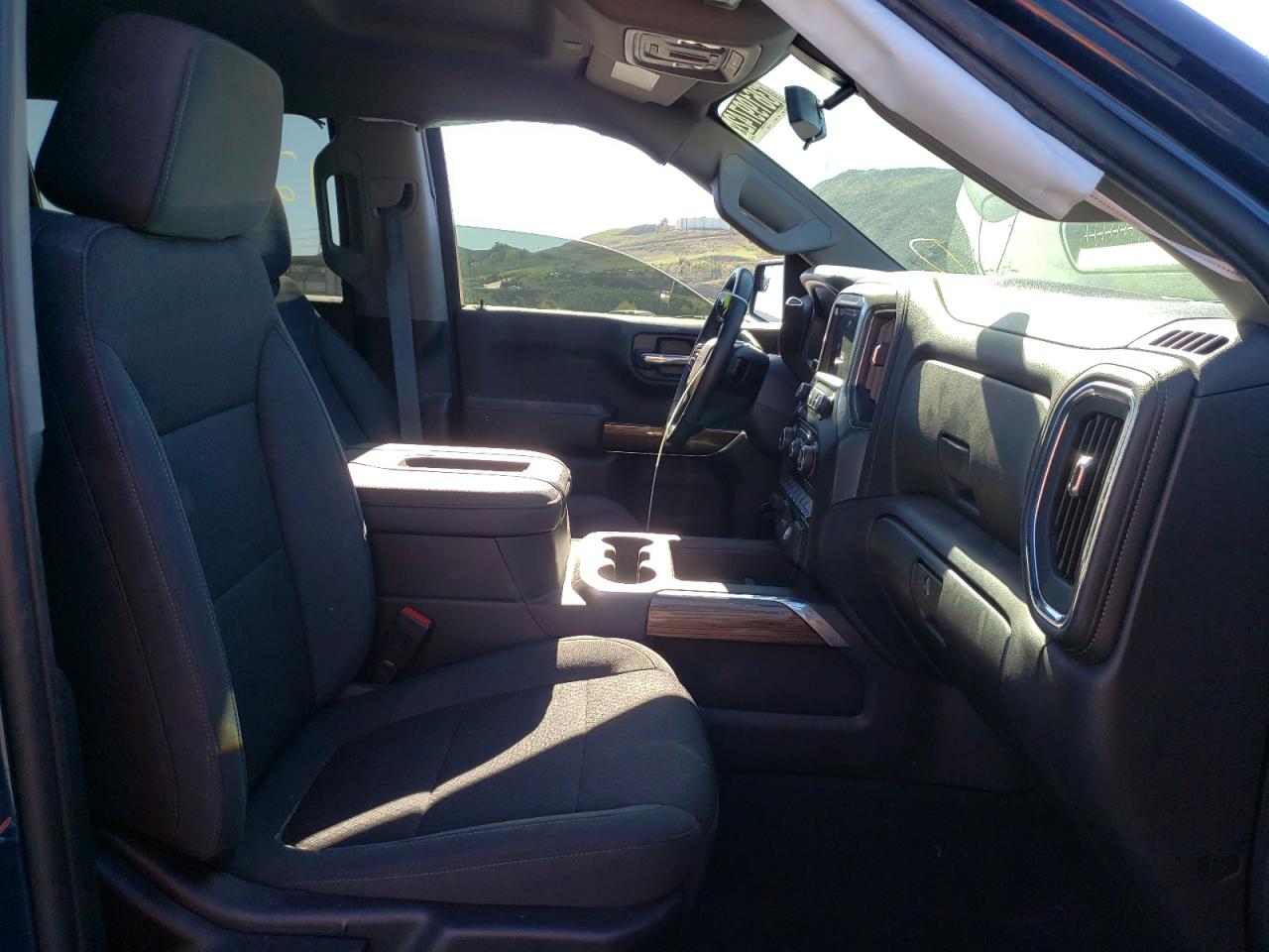 Photo 5 from auction – 2021 CHEVROLET SILVERADO with VIN 3GCPYFED6MG327669
