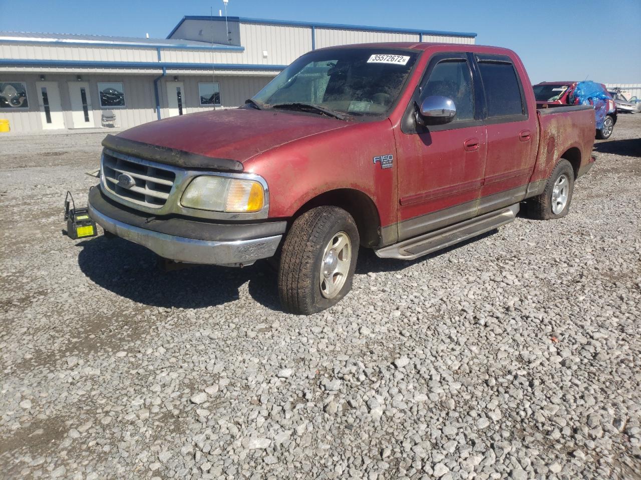 Photo 2 from auction – 2002 FORD F150 SUPER with VIN 1FTRW07632KC07022