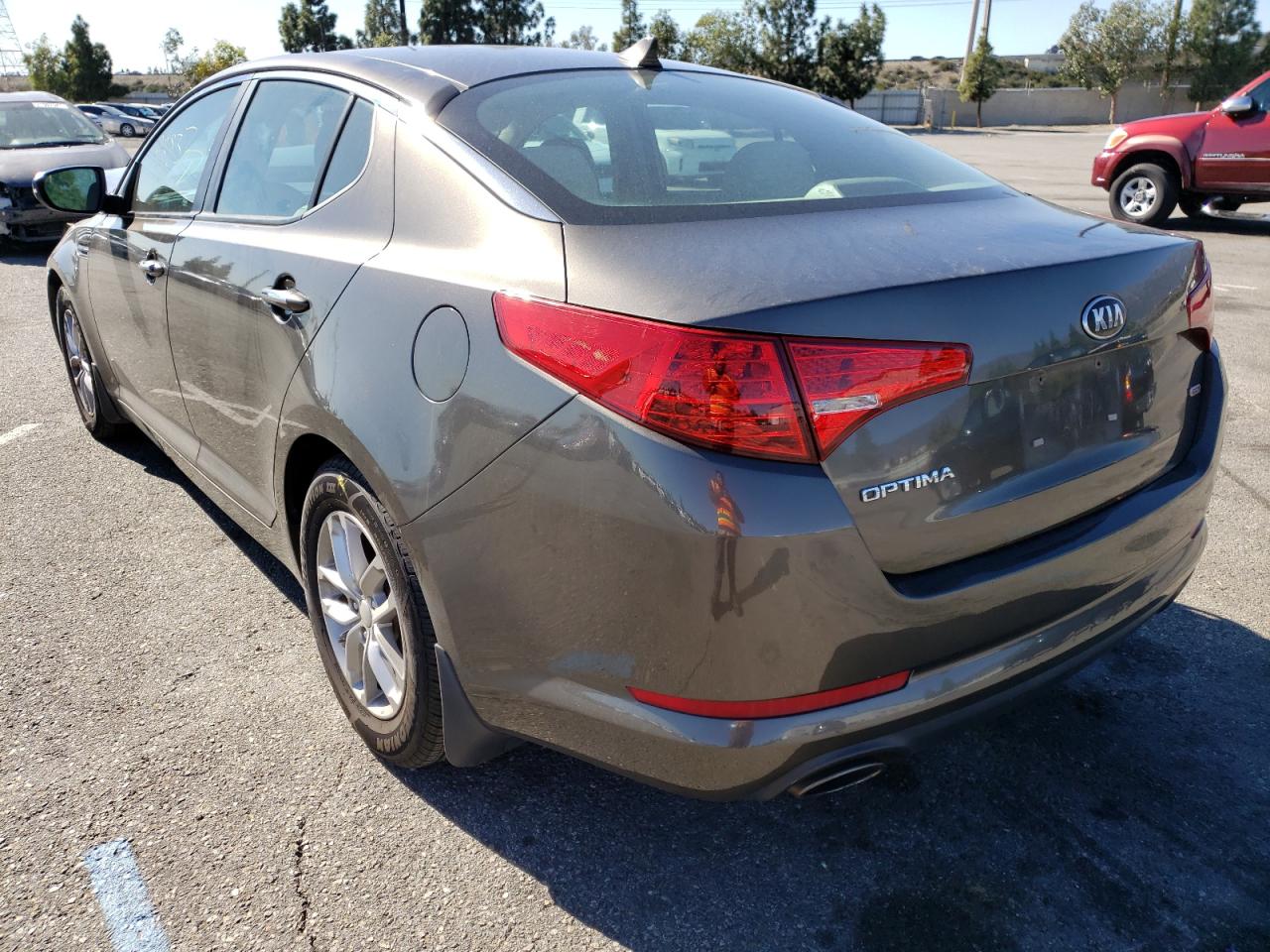 Photo 3 from auction – 2013 KIA OPTIMA LX with VIN 5XXGM4A73DG156057