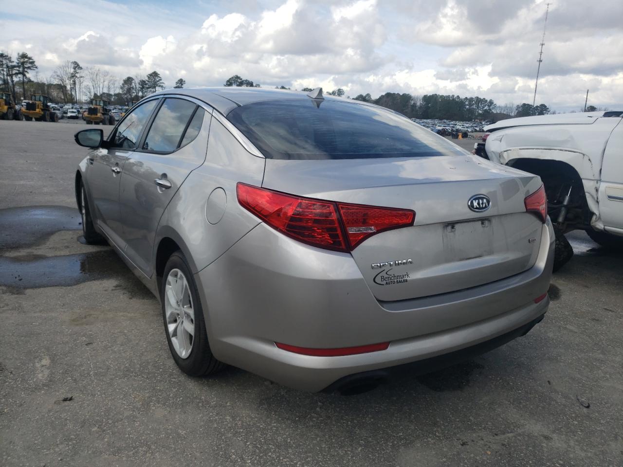 Photo 3 from auction – 2012 KIA OPTIMA LX with VIN 5XXGM4A71CG029886