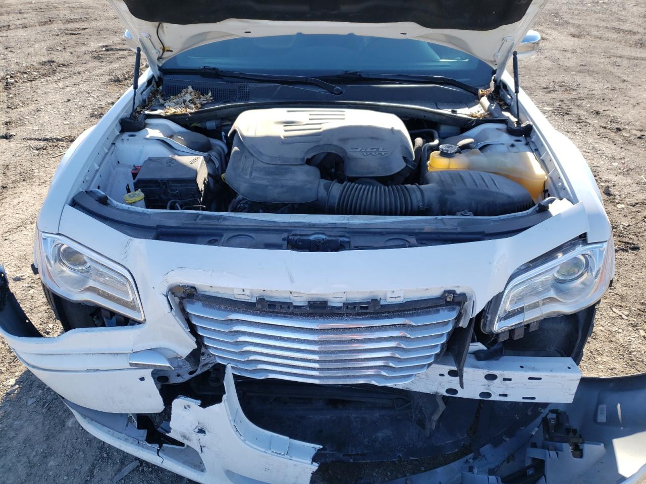 Photo 7 from auction – 2014 CHRYSLER 300 with VIN 2C3CCARG1EH328013