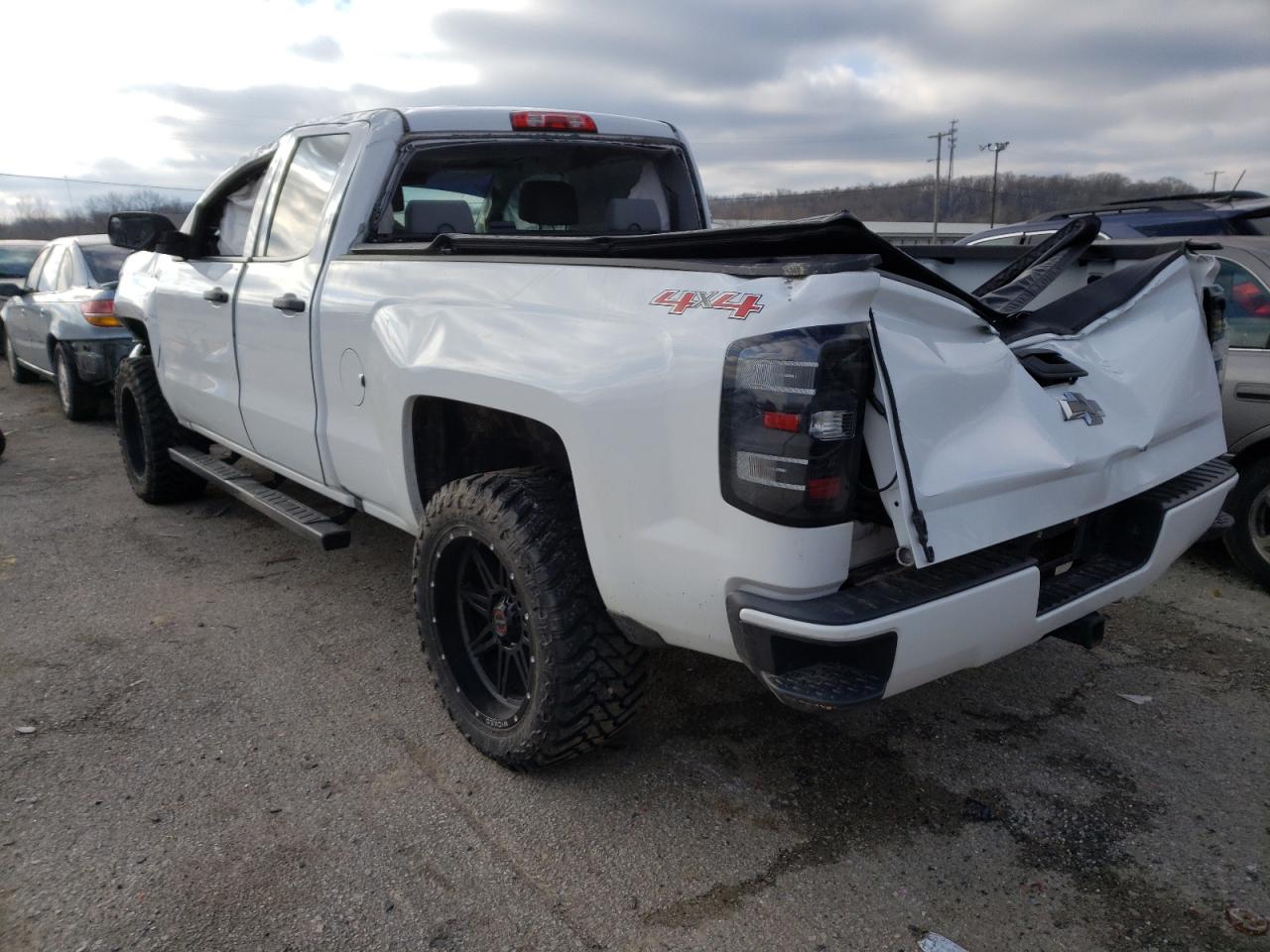 Photo 3 from auction – 2017 CHEVROLET SILVERADO with VIN 1GCVKPEC6HZ108657
