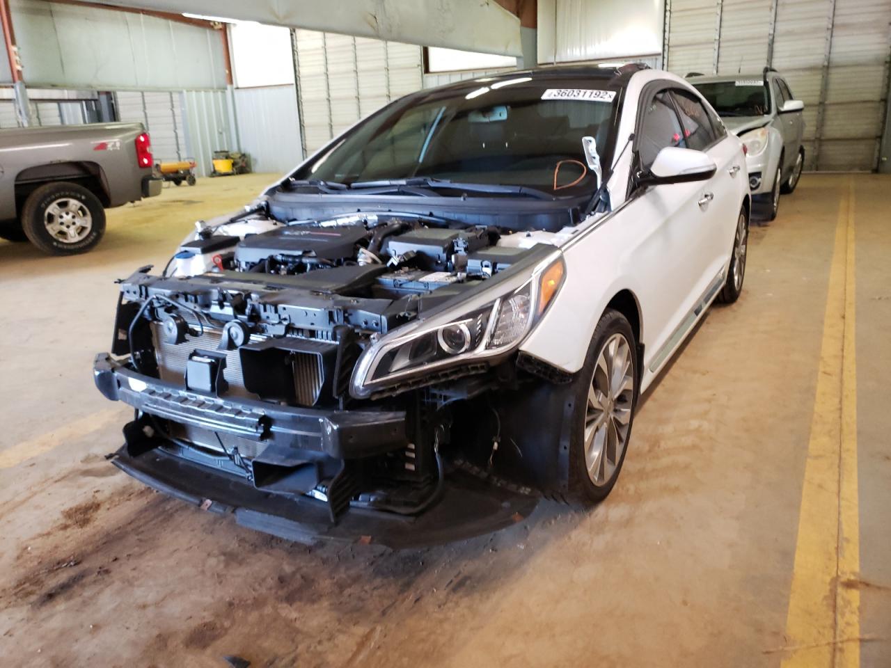 Photo 2 from auction – 2015 HYUNDAI SONATA SPO with VIN 5NPE34AB9FH250045
