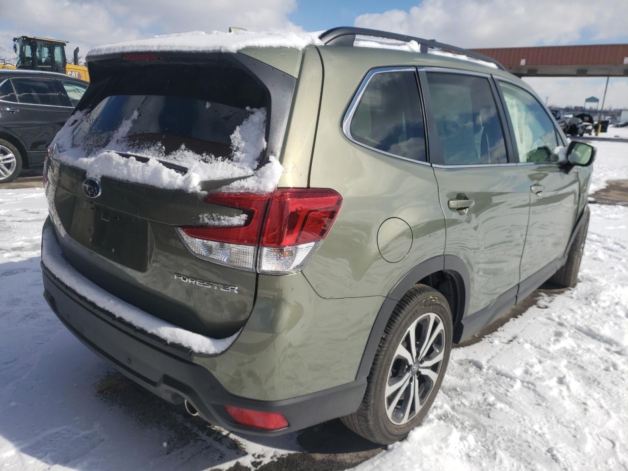 Photo 4 from auction – 2021 SUBARU FORESTER L with VIN JF2SKAUCXMH532796