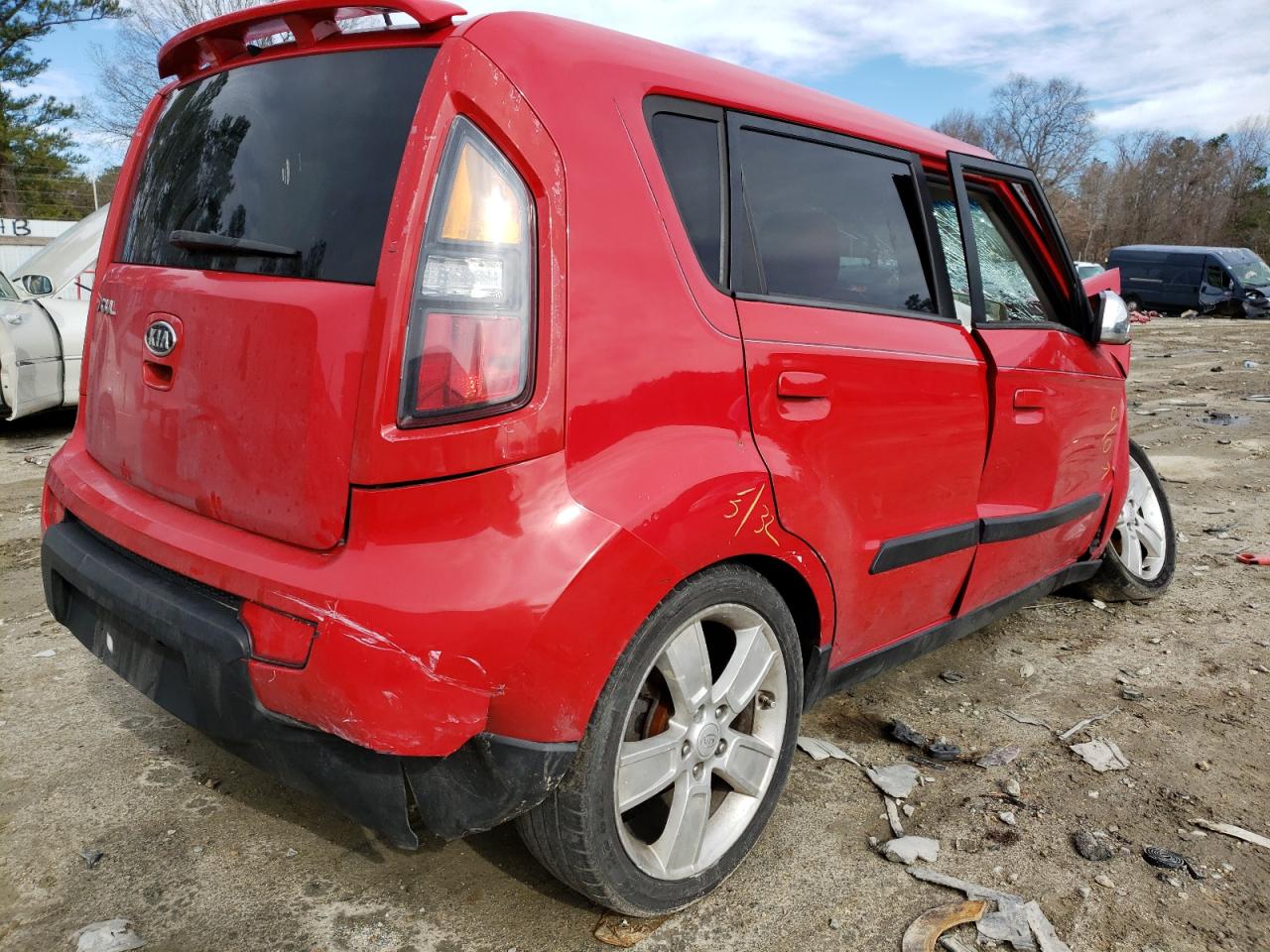Photo 4 from auction – 2010 KIA SOUL + with VIN KNDJT2A27A7050653