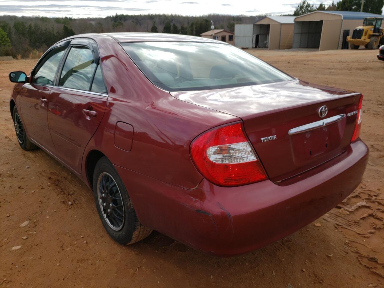 Photo 3 from auction – 2003 TOYOTA CAMRY LE with VIN JTDBE30K530198995