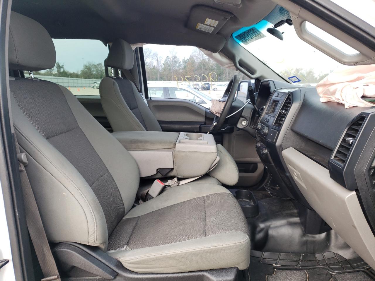 Photo 5 from auction – 2016 FORD F150 SUPER with VIN 1FTEW1C87GKD77791