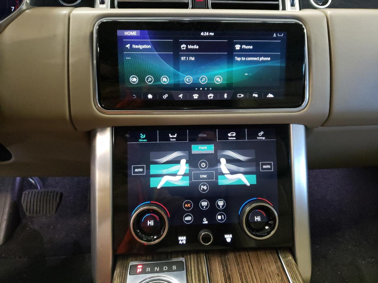 Photo 9 from auction – 2018 LAND ROVER RANGE ROVE with VIN SALGS5RE7JA387946