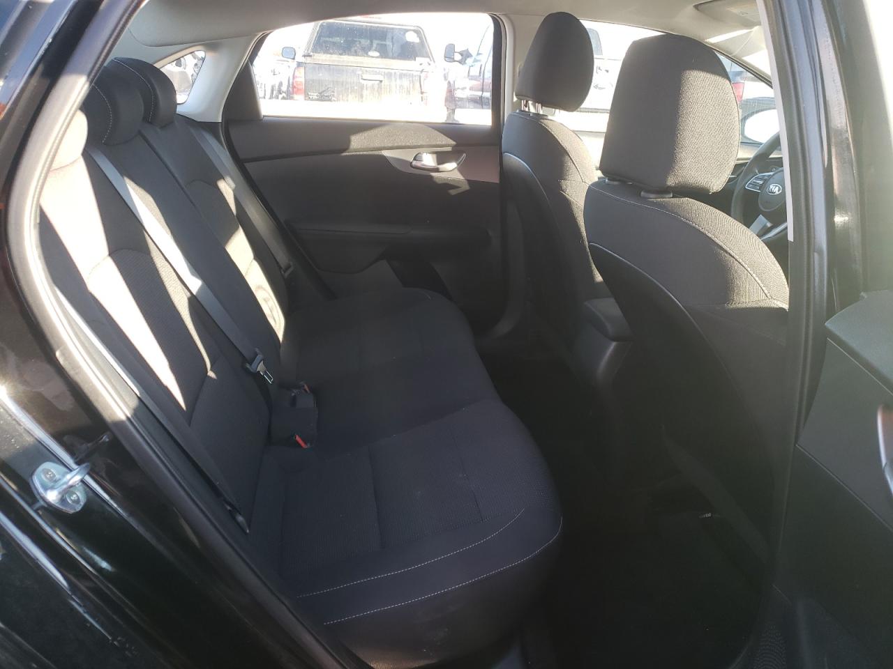 Photo 6 from auction – 2020 KIA FORTE FE with VIN 3KPF24AD8LE232628