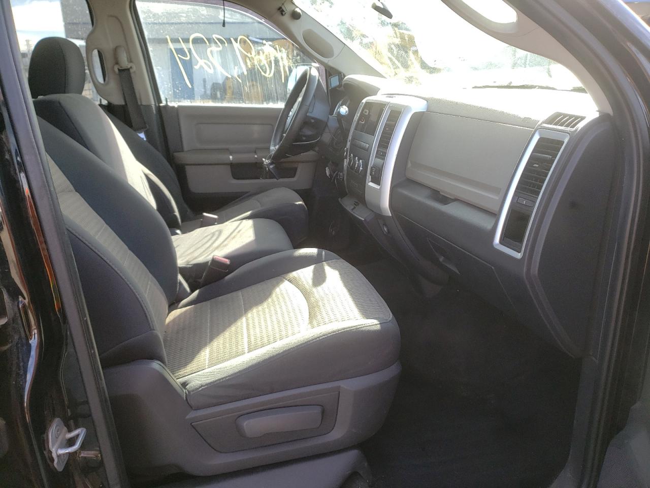 Photo 5 from auction – 2012 DODGE RAM 2500 S with VIN 3C6UD5JL1CG163646