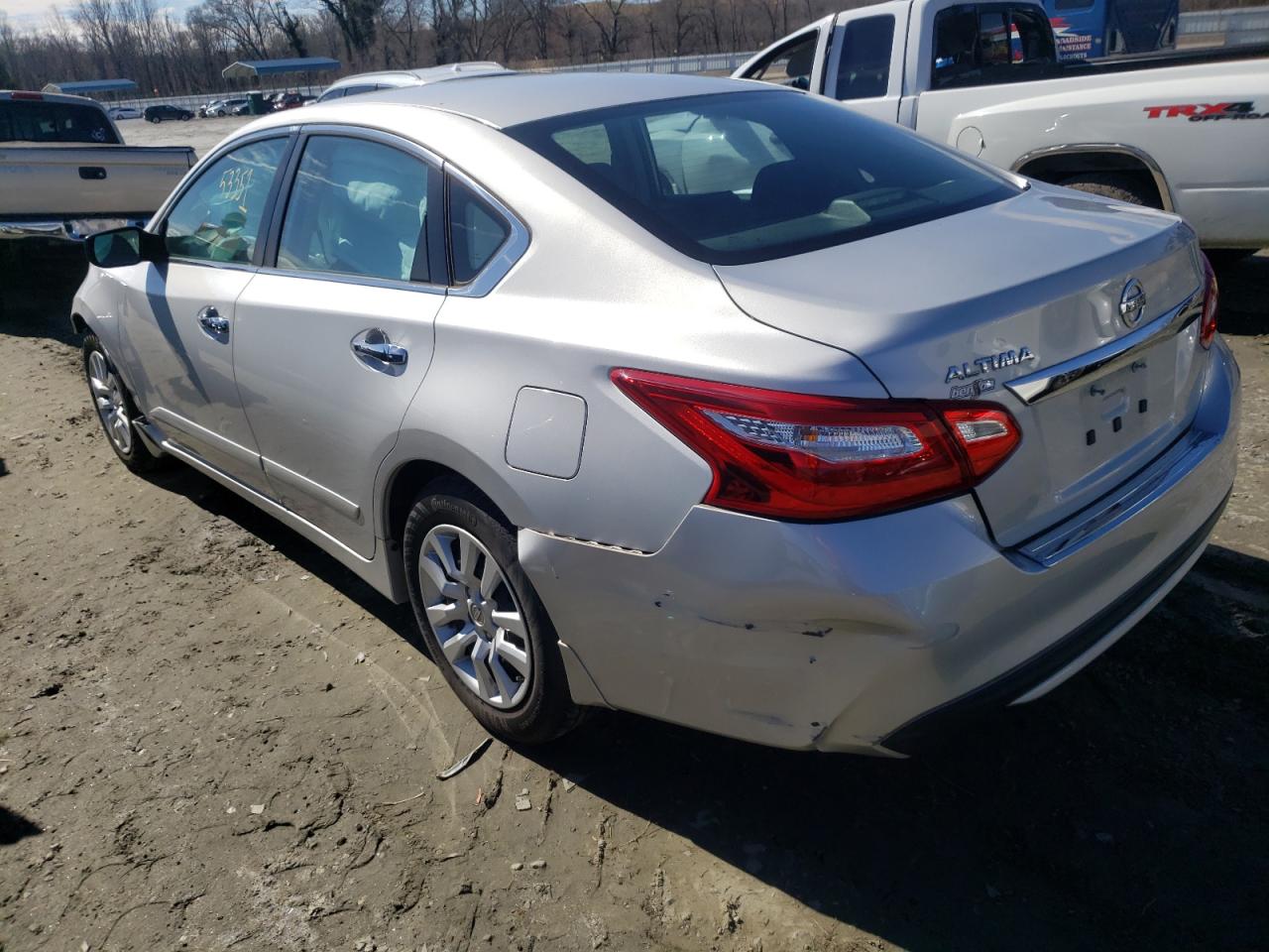 Photo 3 from auction – 2017 NISSAN ALTIMA 2.5 with VIN 1N4AL3AP4HC162870