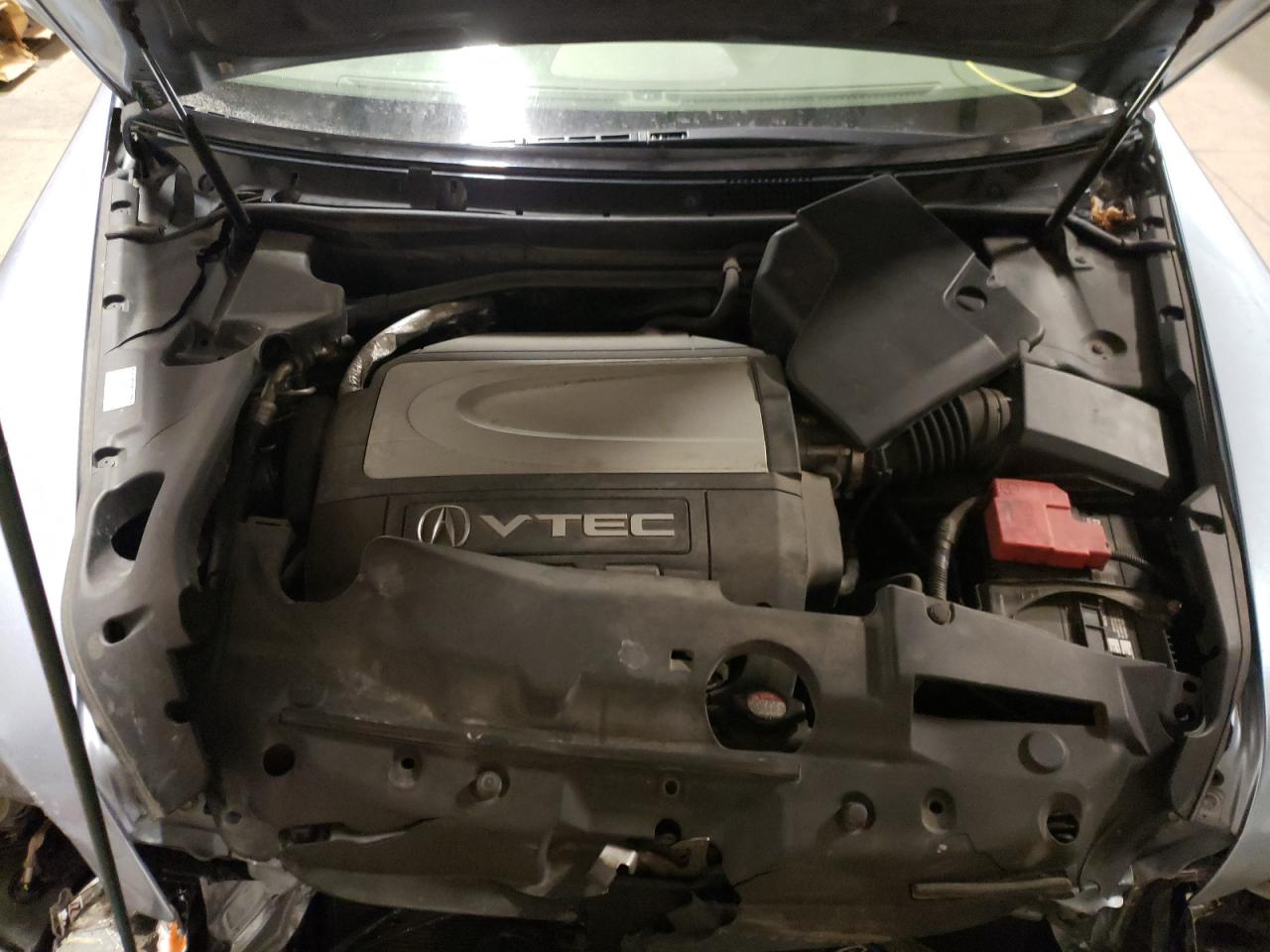 Photo 7 from auction – 2005 ACURA RL with VIN JH4KB16505C015792