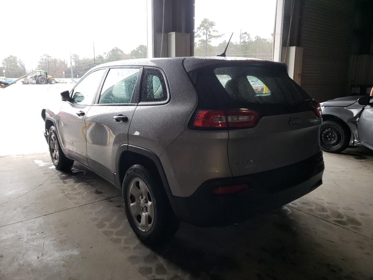 Photo 3 from auction – 2014 JEEP CHEROKEE S with VIN 1C4PJMABXEW190705