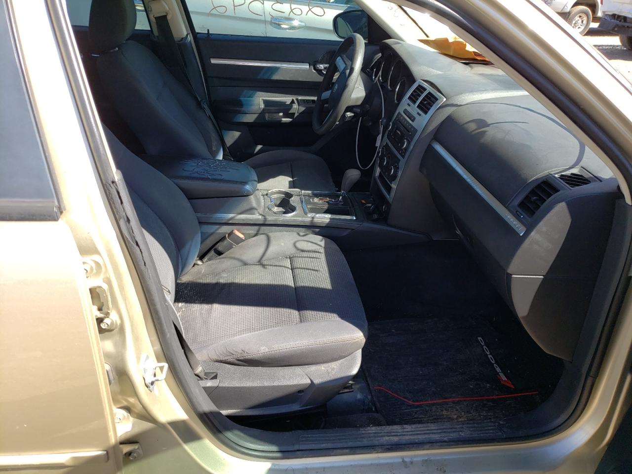 Photo 5 from auction – 2010 DODGE CHARGER SX with VIN 2B3CA3CV7AH196472