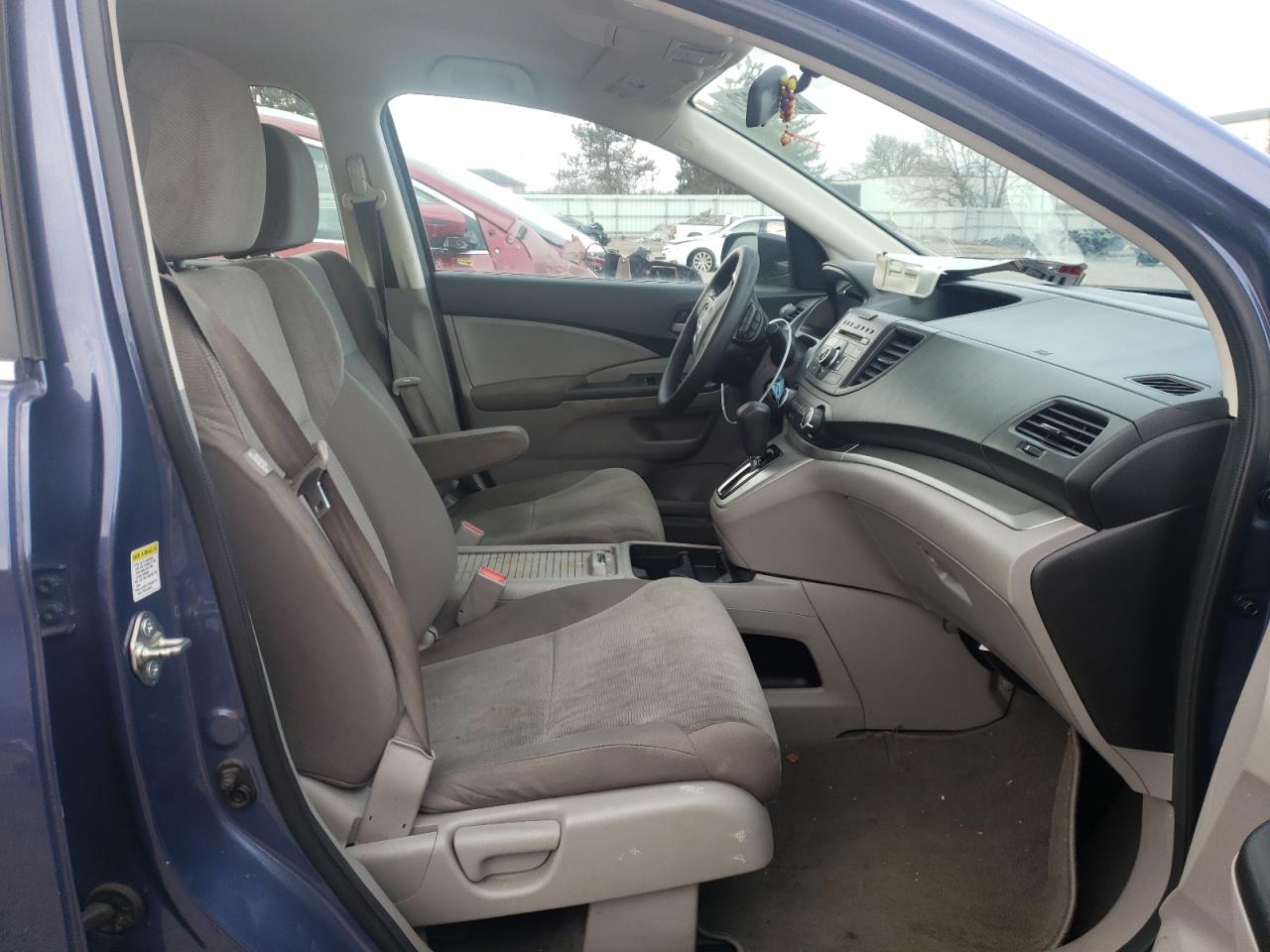 Photo 19 from auction – 2014 HONDA CR-V LX with VIN 2HKRM3H33EH554669