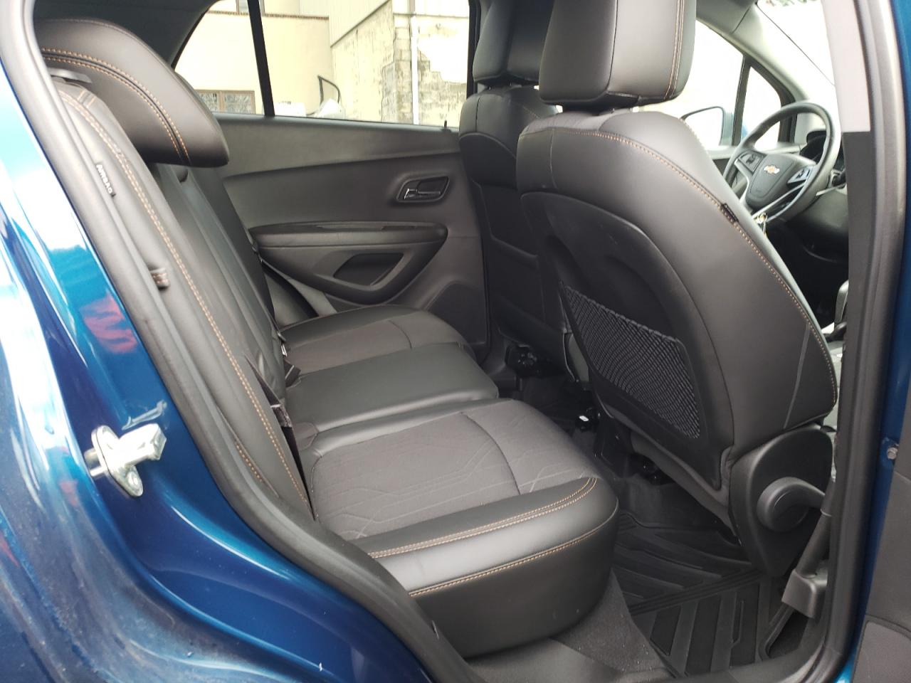 Photo 6 from auction – 2020 CHEVROLET TRAX 1LT with VIN 3GNCJLSBXLL149220
