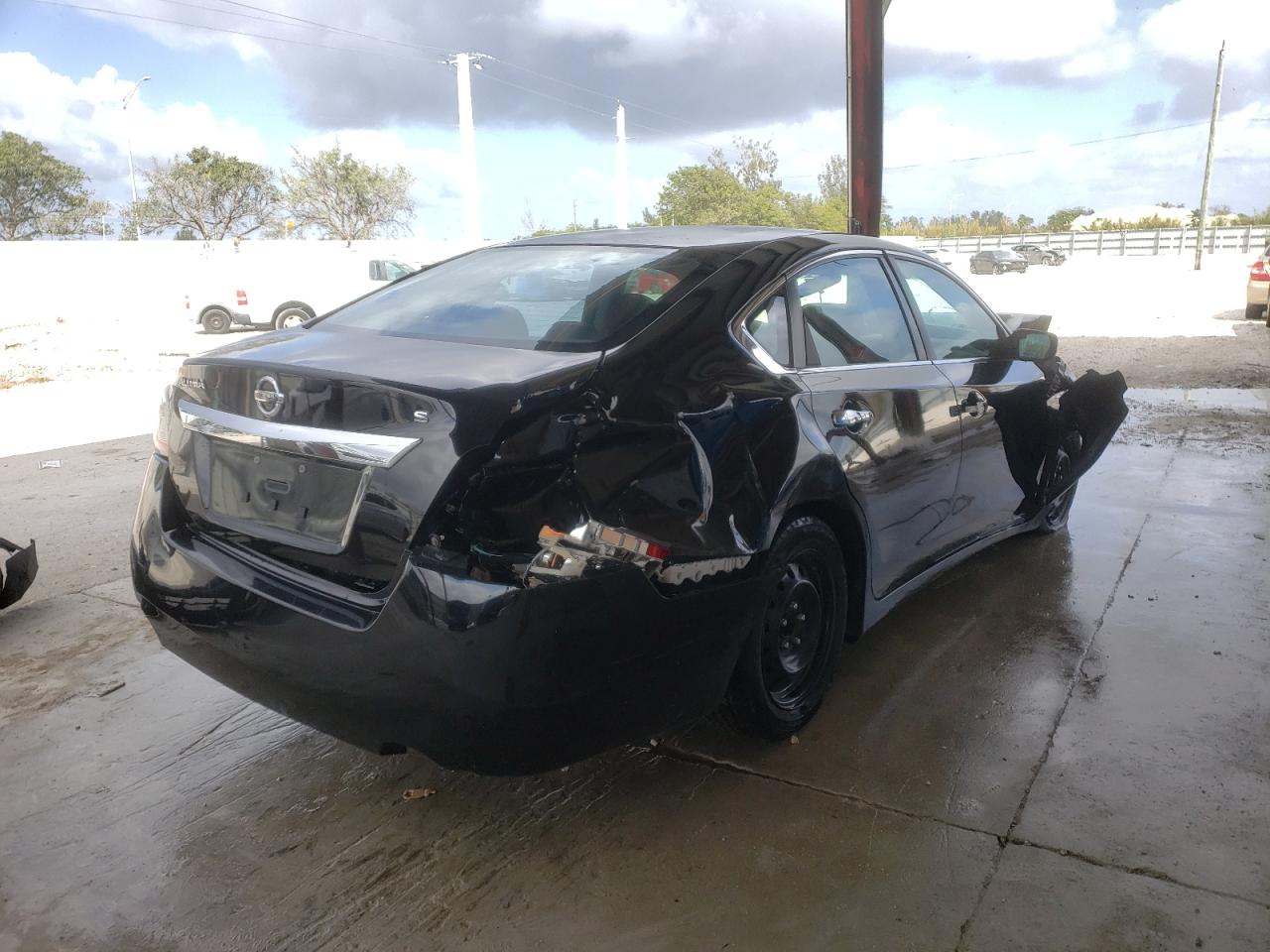 Photo 4 from auction – 2015 NISSAN ALTIMA 2.5 with VIN 1N4AL3AP8FC175960