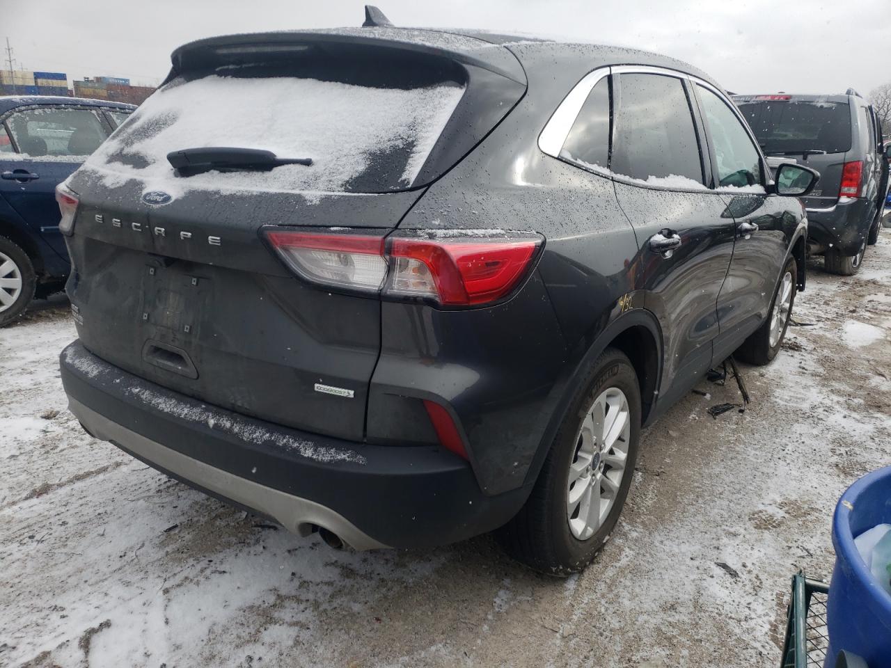 Photo 4 from auction – 2020 FORD ESCAPE SE with VIN 1FMCU0G65LUA51482