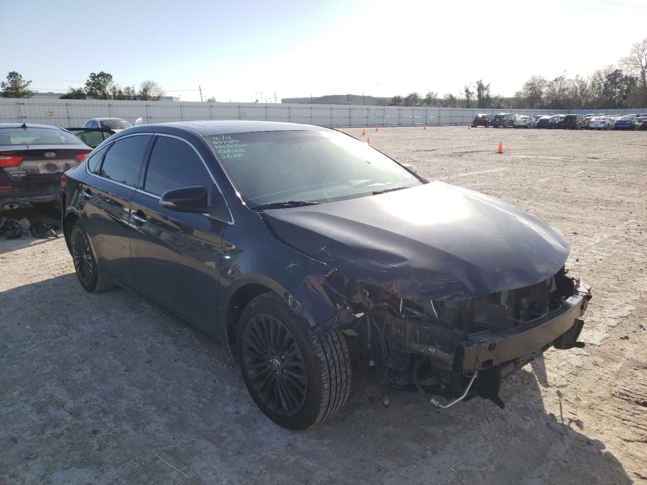 TOYOTA AVALON XLE 2016 with VIN 4T1BK1EB2GU221228 - Photo from auction