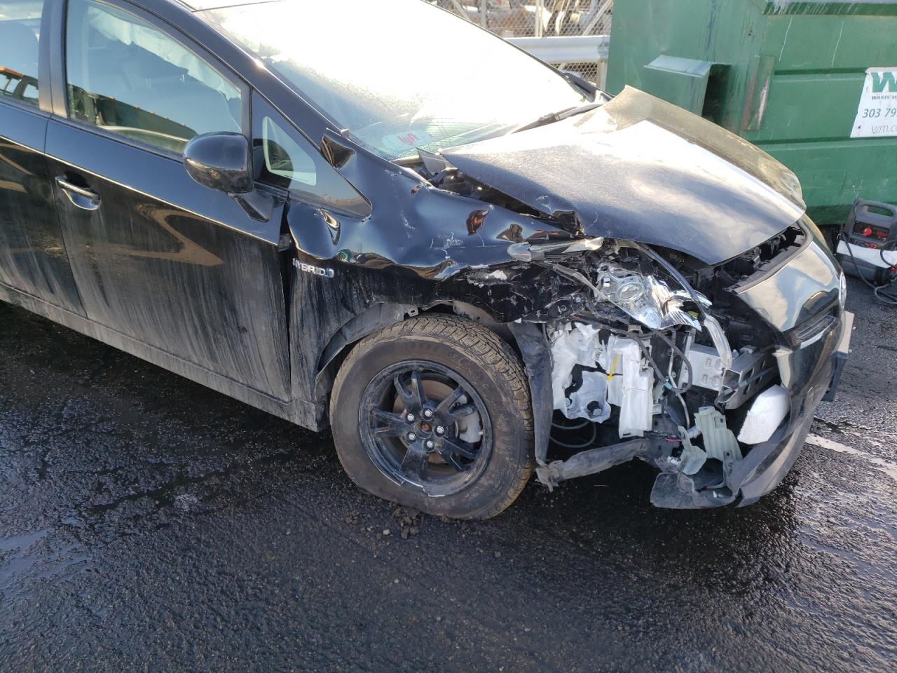 Photo 9 from auction – 2015 TOYOTA PRIUS with VIN JTDKN3DU2F0461394