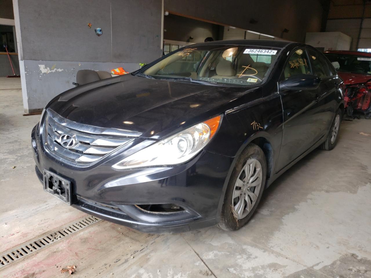 Photo 2 from auction – 2011 HYUNDAI SONATA GLS with VIN 5NPEB4AC9BH132230