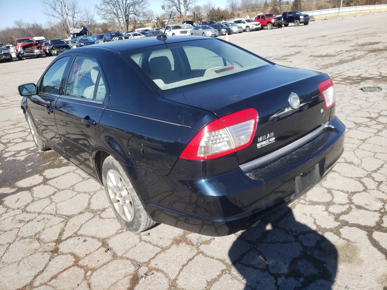 Photo 3 from auction – 2008 MERCURY MILAN with VIN 3MEHM07138R606280