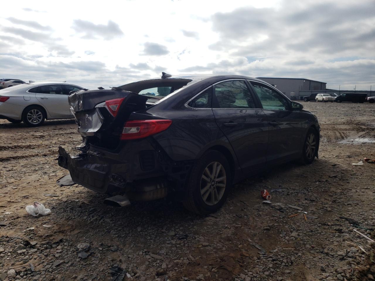 Photo 4 from auction – 2015 HYUNDAI SONATA SE with VIN 5NPE24AF8FH169480