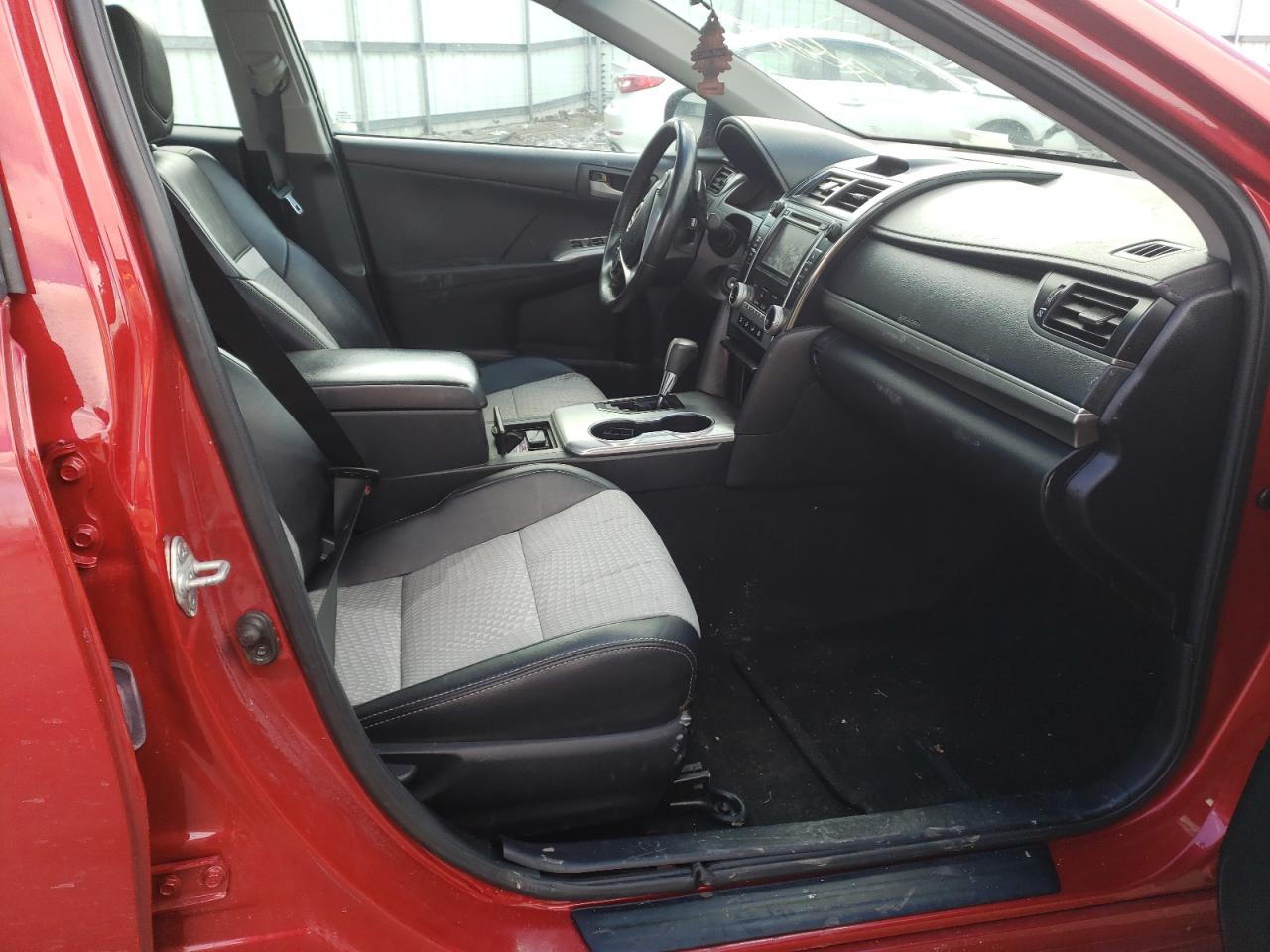 Photo 5 from auction – 2012 TOYOTA CAMRY BASE with VIN 4T1BF1FK0CU578811