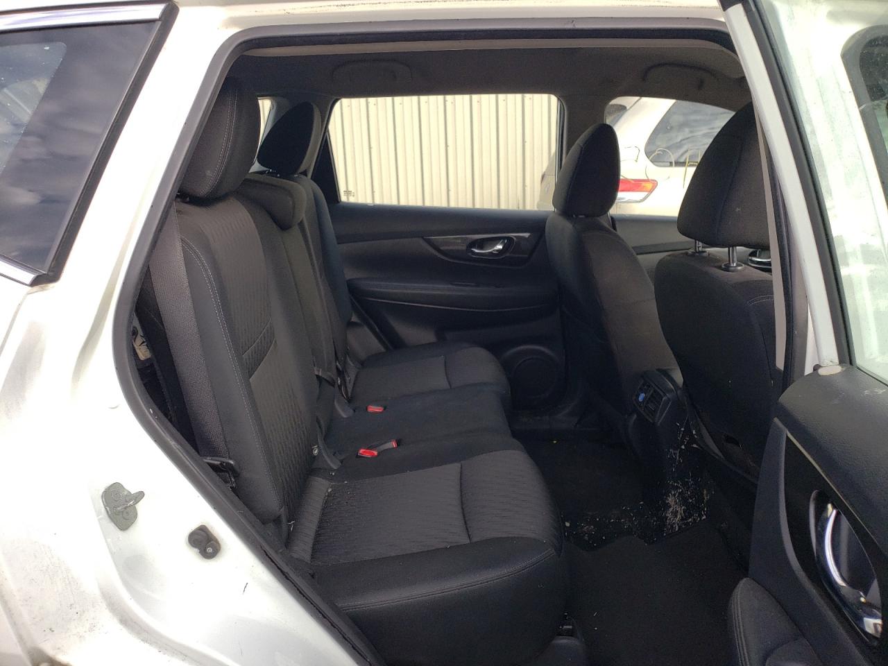 Photo 6 from auction – 2018 NISSAN ROGUE S with VIN KNMAT2MT4JP576484