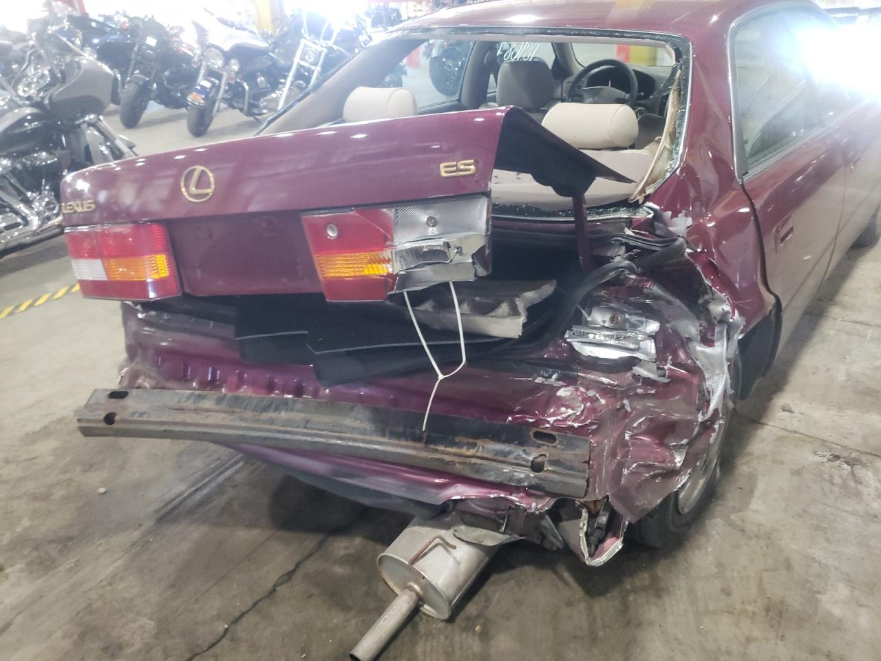 Photo 9 from auction – 1997 LEXUS ES 300 with VIN JT8BF22G9V5000164