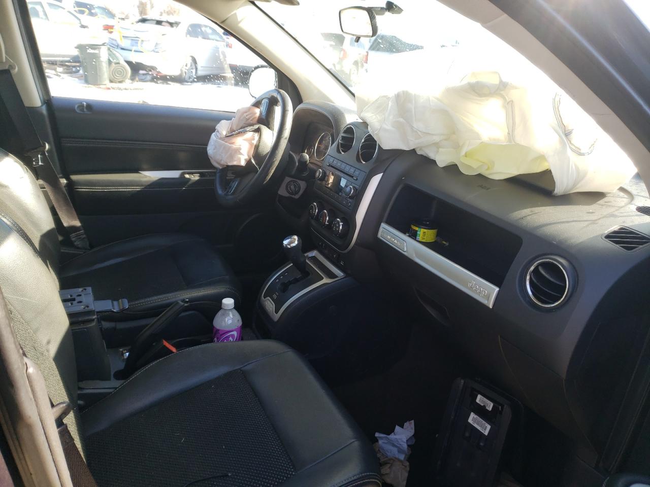Photo 5 from auction – 2014 JEEP COMPASS with VIN 1C4NJDEB7ED530356