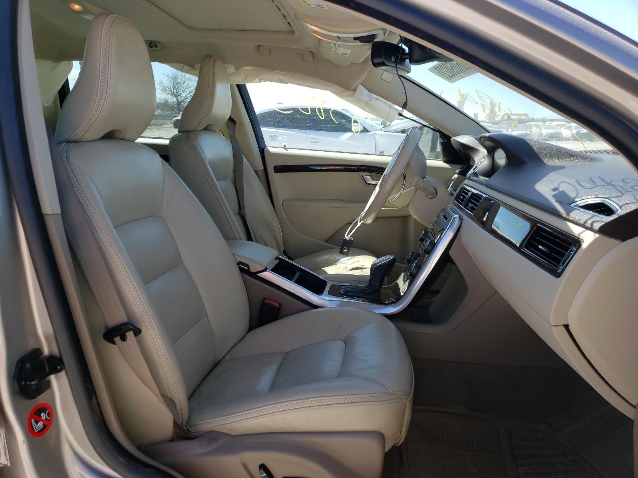 Photo 5 from auction – 2013 VOLVO XC70 3.2 with VIN YV4952BL4D1148094